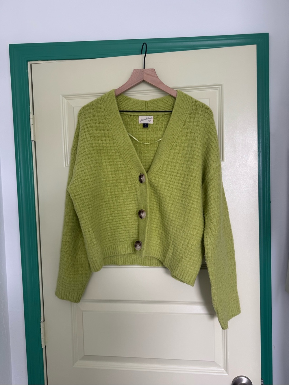 Universal Thread Lime Green Waffle-Knit V-Neck Button Cardigan